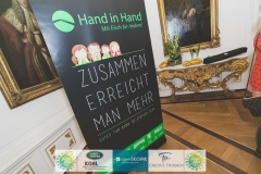 180112_90_Hand und Hand Scheckübergabe-1020